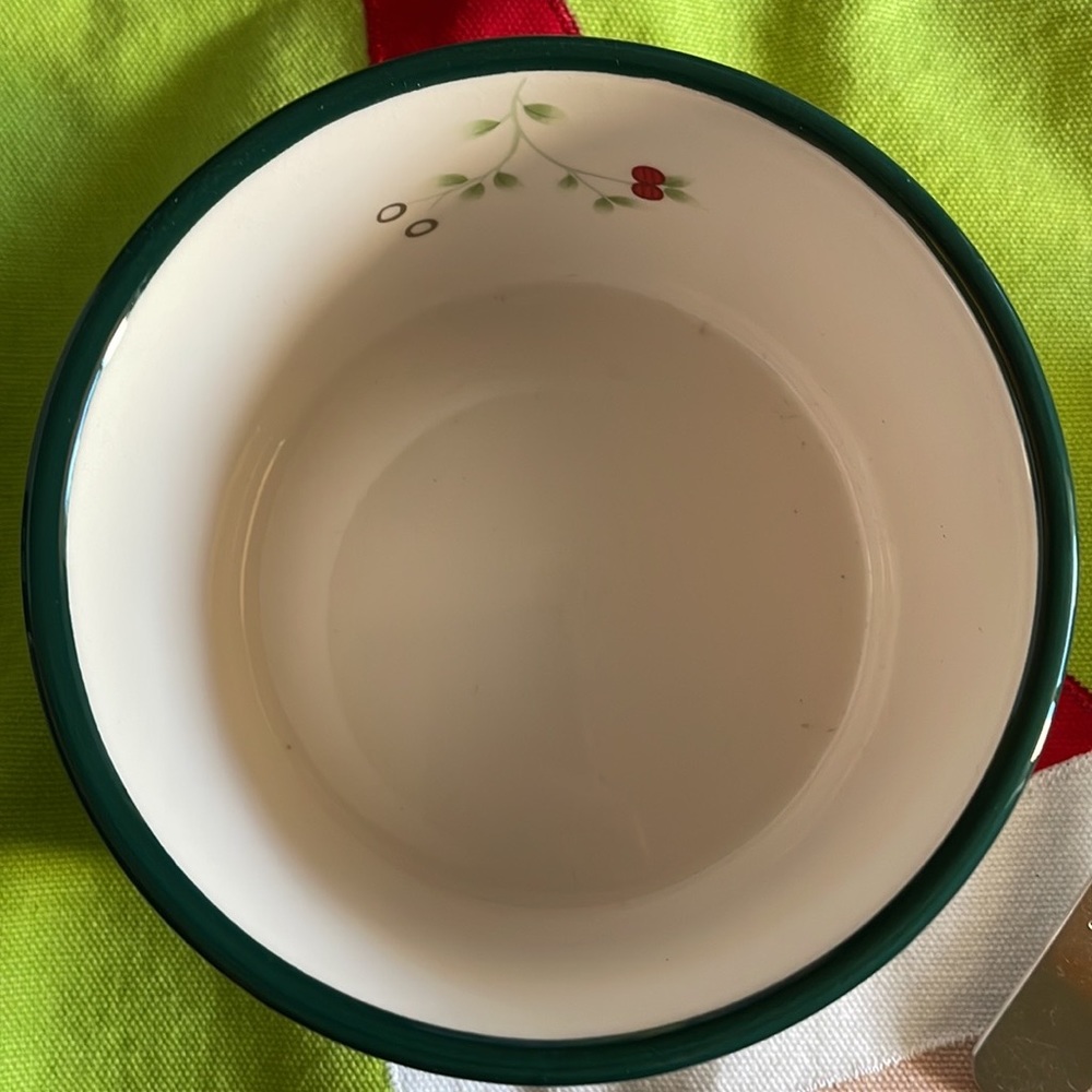 Pfaltzgraff dip mix set. Winterberry pattern. Brand new - Picture 2 of 8
